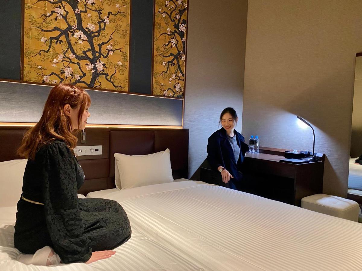 Hotel Halrotto Fukuoka Hakata Buitenkant foto